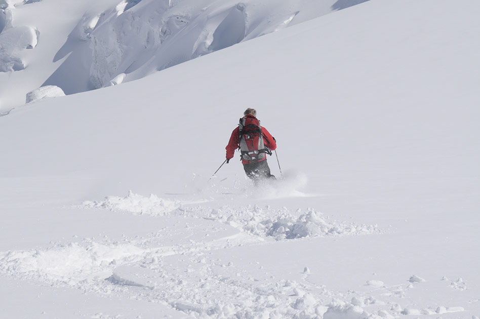 How to get to Revelstoke in winter